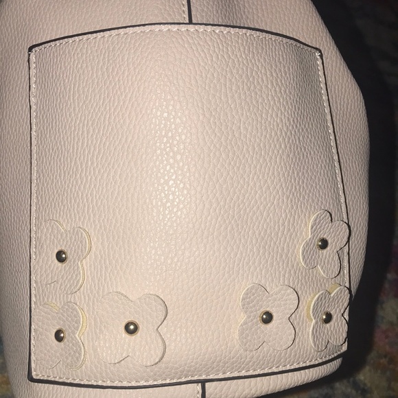 Marc New York Andrew Marc 2 for 1 Bag Set - Picture 9 of 11